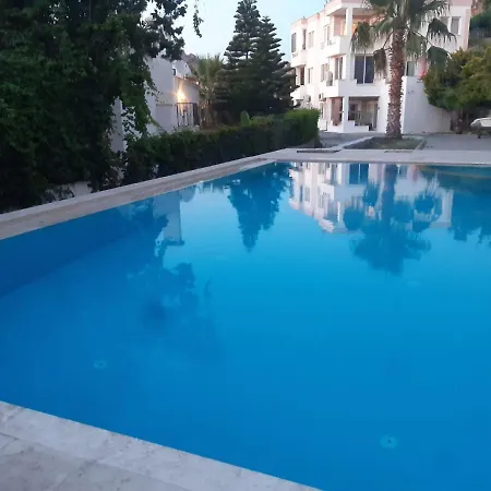 Chic House With Shared Pool Near Sea In Yalikavak 빌라 *